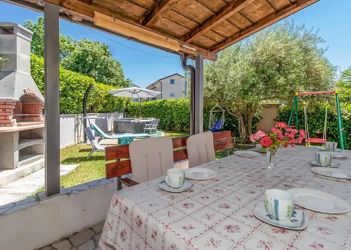 Amazing In בית נופש קוסטרנה